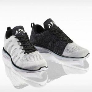 NWT- APL Black and White Techloom running Sneakers